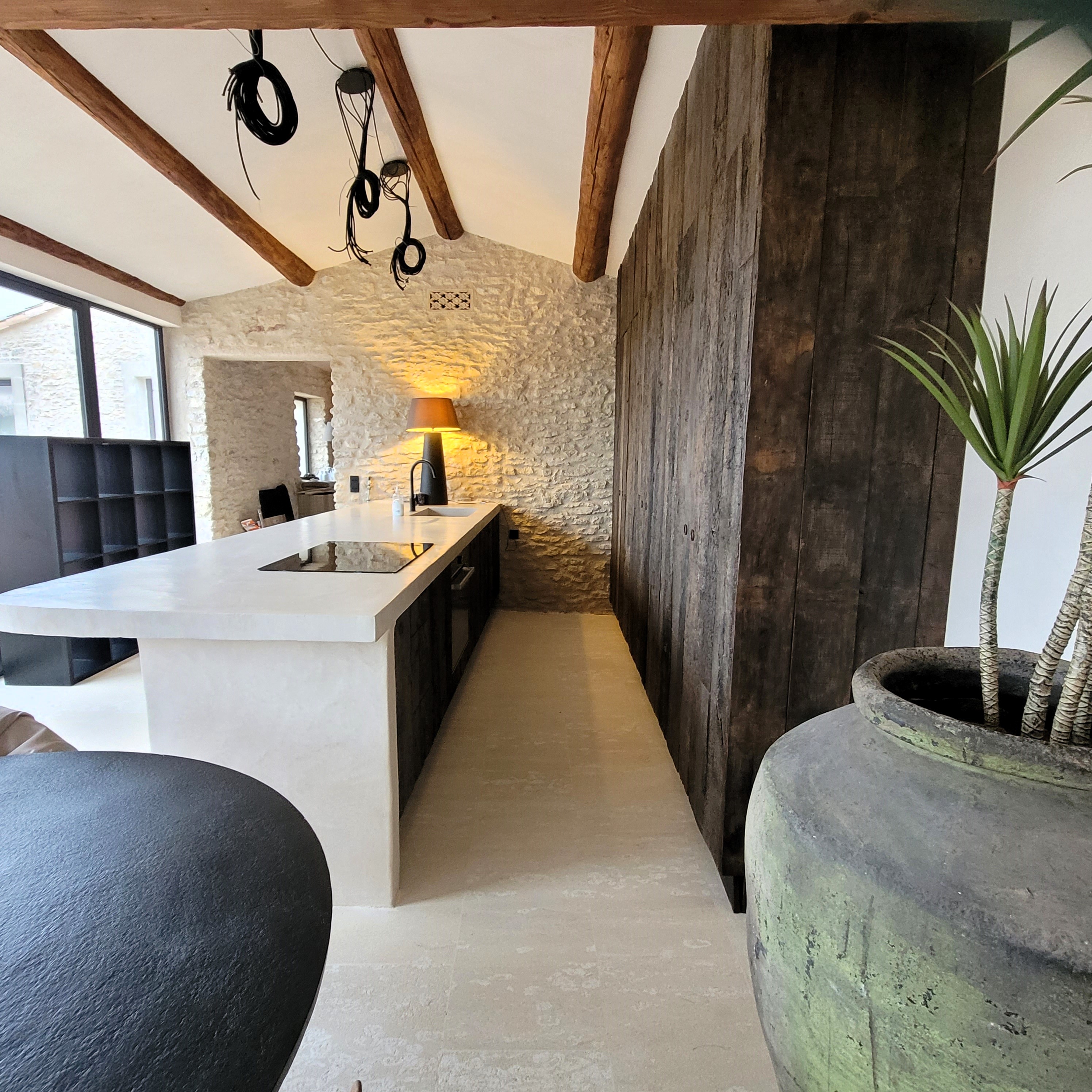 Cuisine en vieux chêne